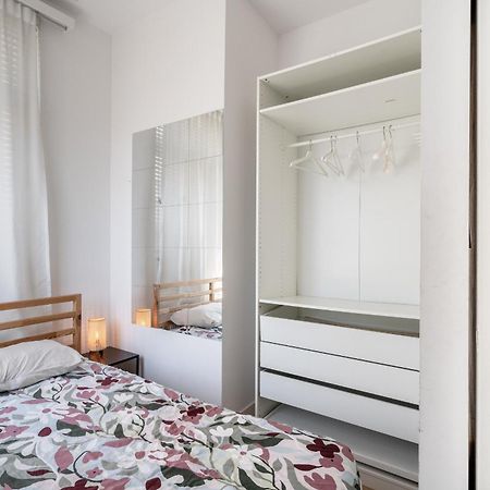 Beautiful Modern Apartment In The Heart Of แอนต์เวิร์ป ภายนอก รูปภาพ