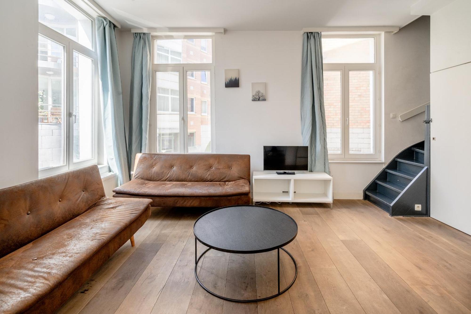 Beautiful Modern Apartment In The Heart Of แอนต์เวิร์ป ภายนอก รูปภาพ
